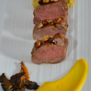 Filet Mignon Laqué miel aux 4 épices et sa purée de Potiron vanillé